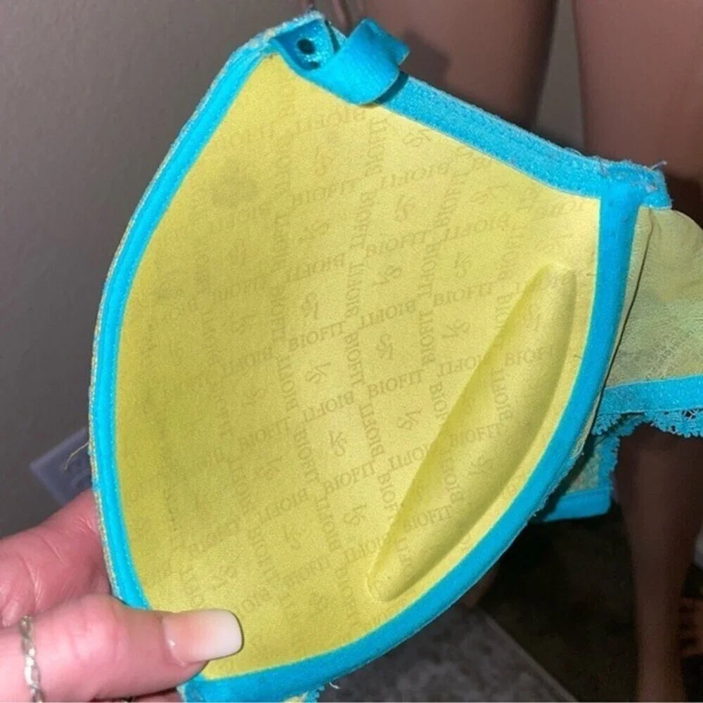 Victoria's Secret green and blue overlay push up bra Bio fit 34D in EUC